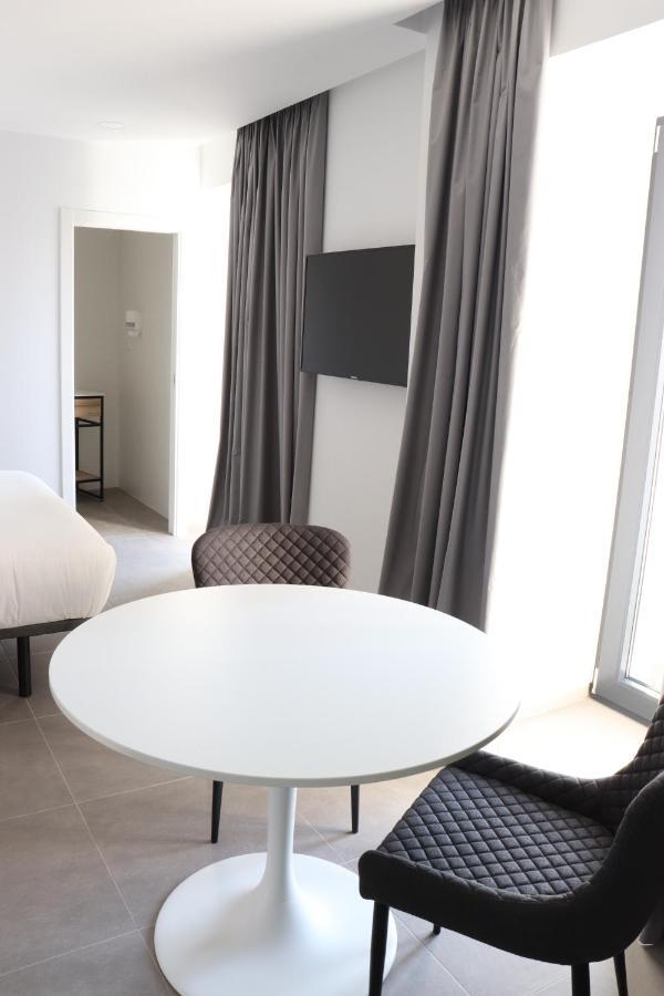 V&C Apartamentos Conil De La Frontera Exteriör bild