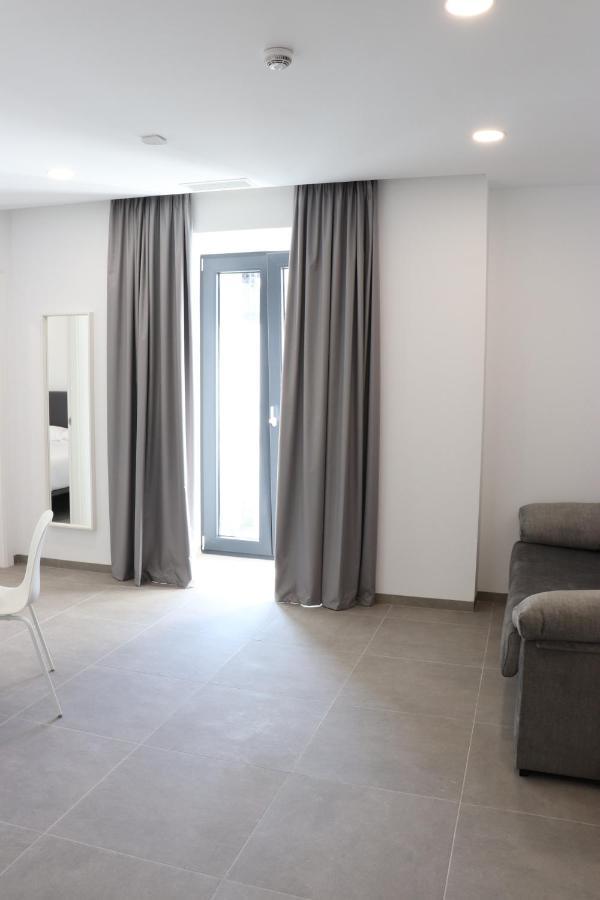 V&C Apartamentos Conil De La Frontera Exteriör bild